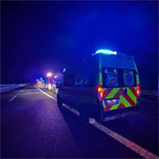 Ancona – Giallo in appartamento, uomo accoltellato nella notte